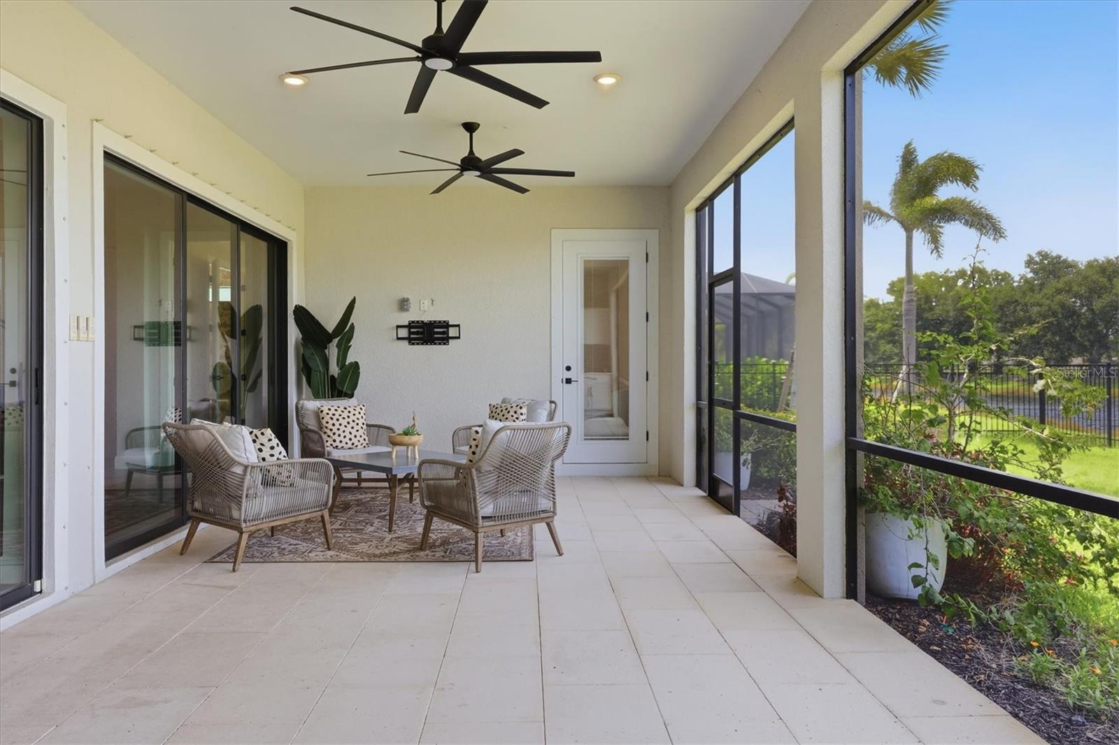 SHOREVIEW - Residential