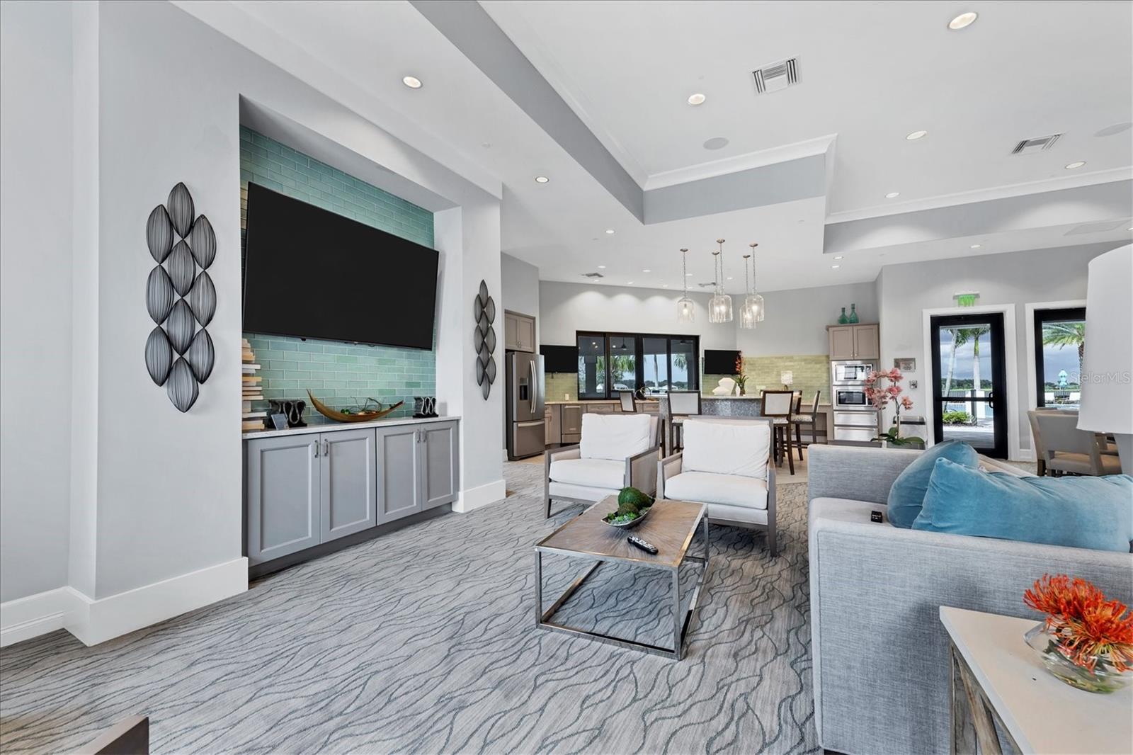 SHOREVIEW - Residential