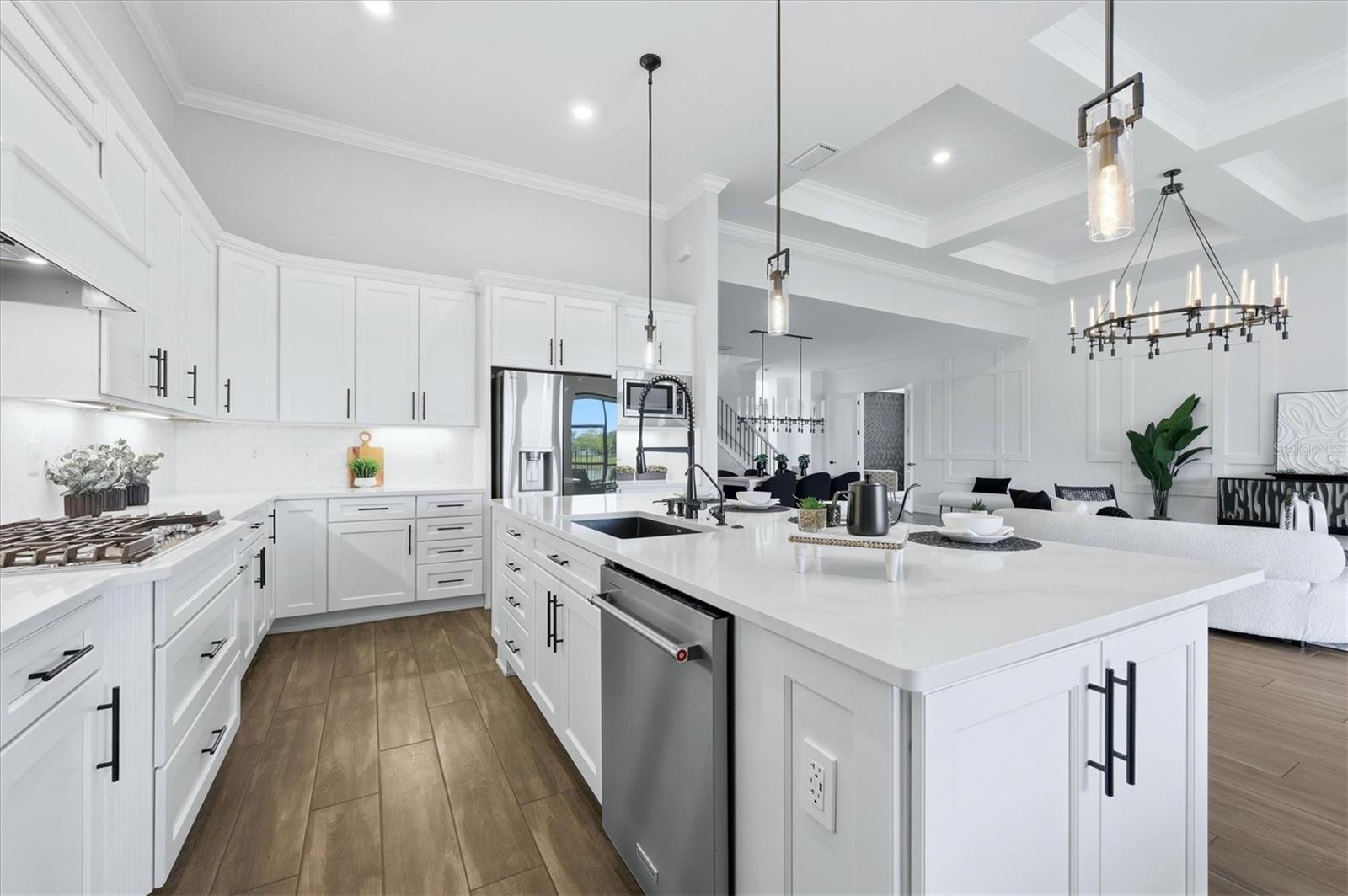 SHOREVIEW - Residential