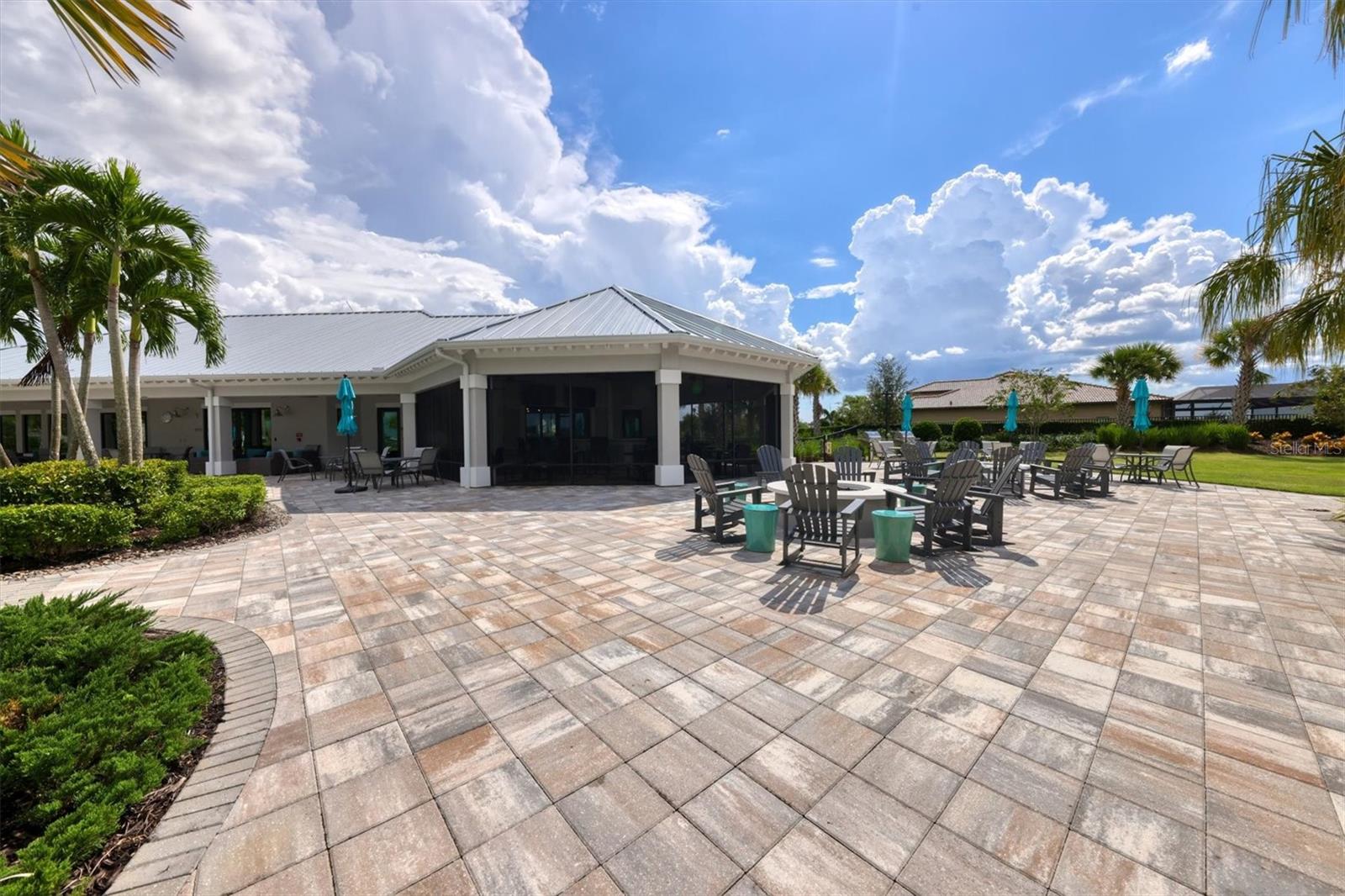SHOREVIEW - Residential