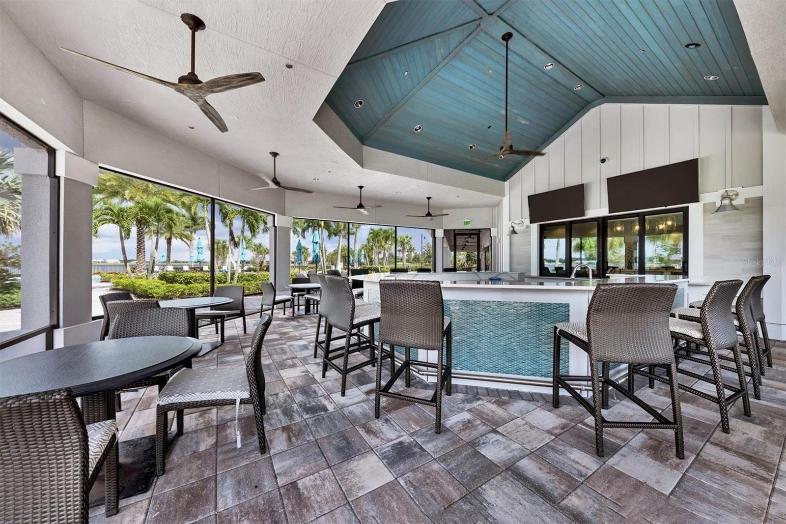 SHOREVIEW - Residential