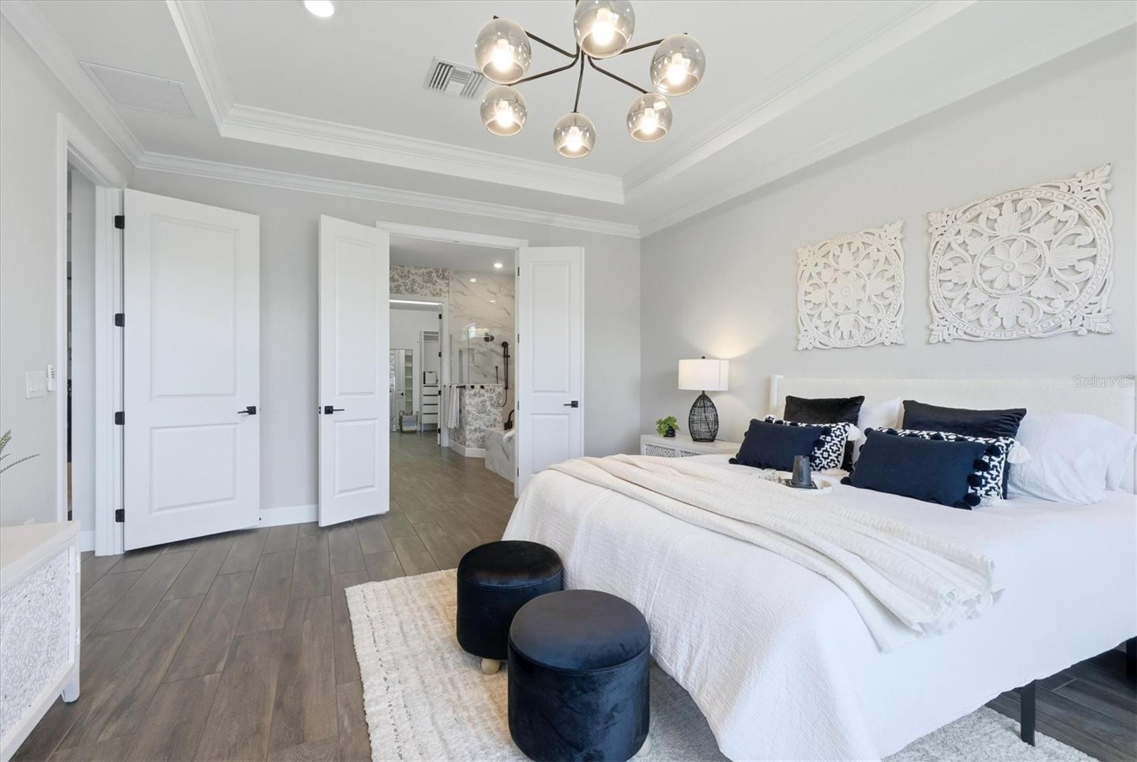 SHOREVIEW - Residential