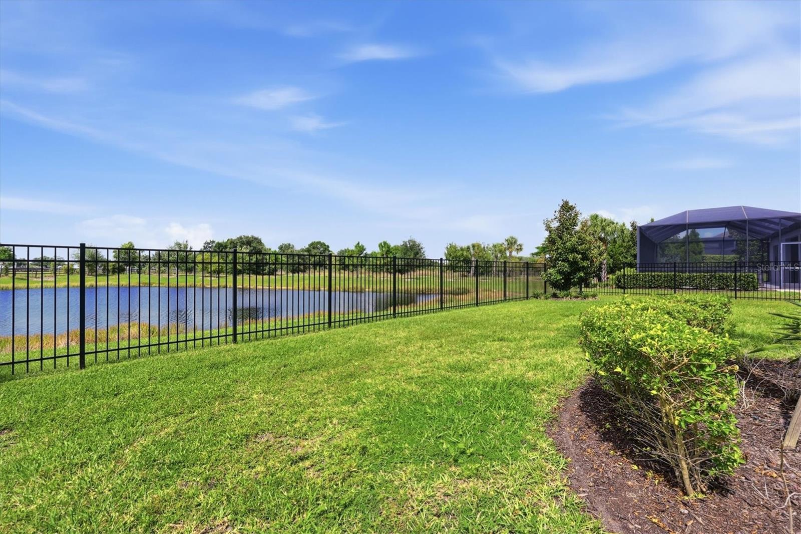 SHOREVIEW - Residential