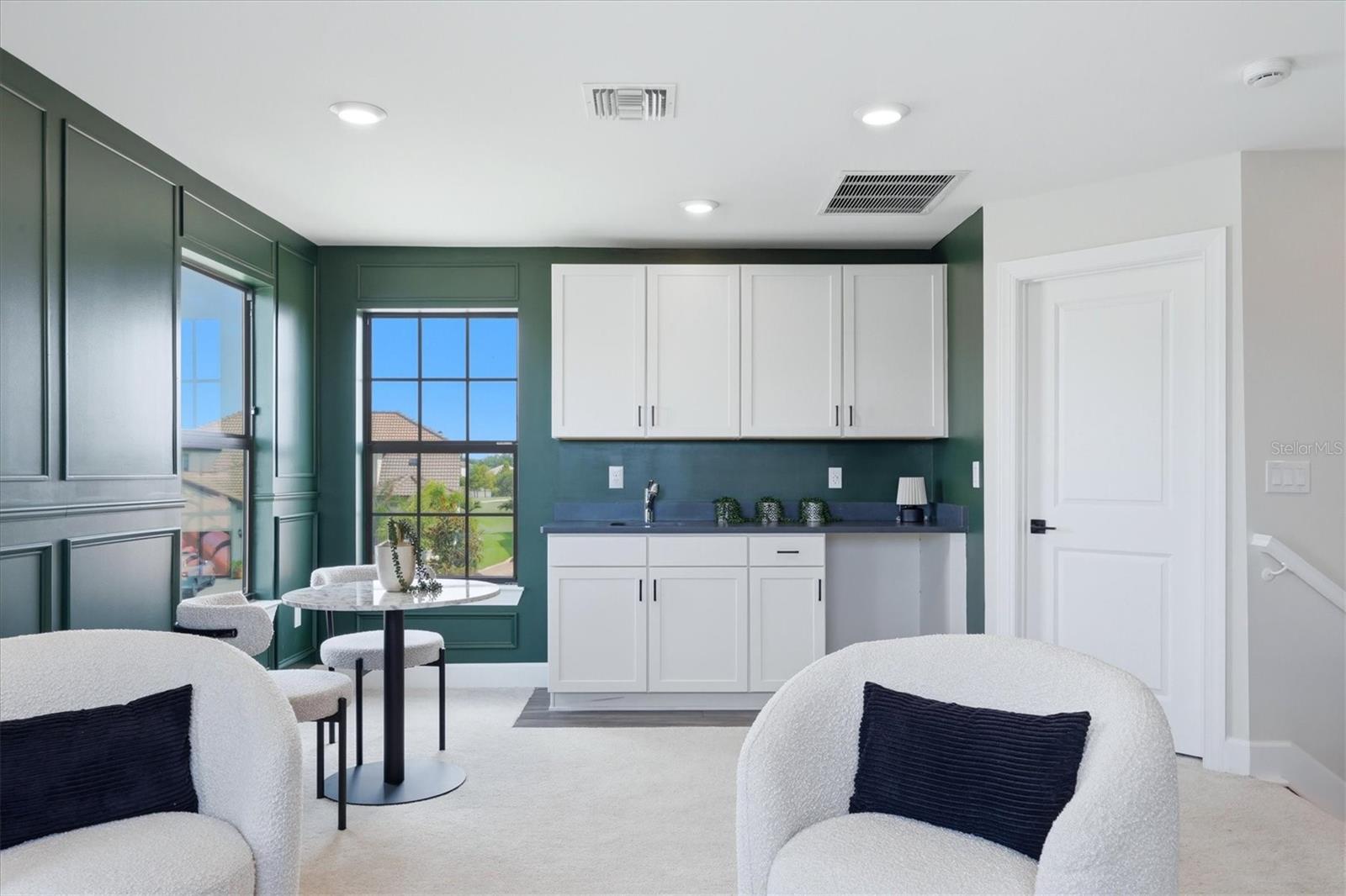 SHOREVIEW - Residential