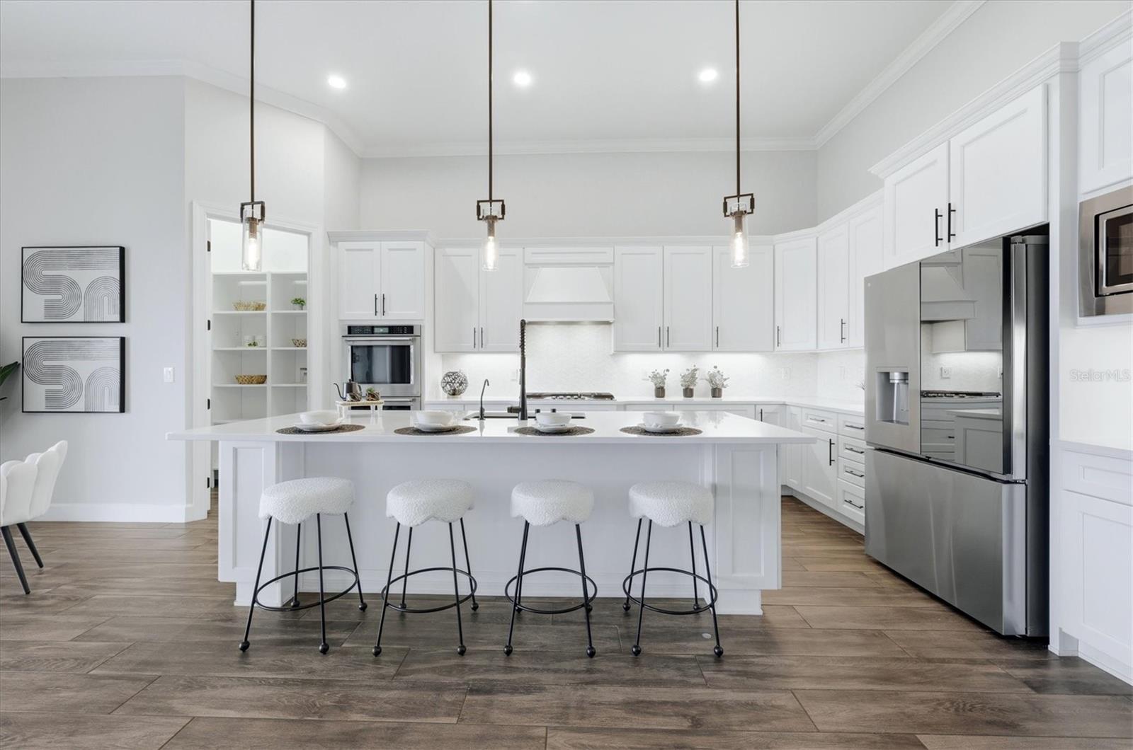 SHOREVIEW - Residential