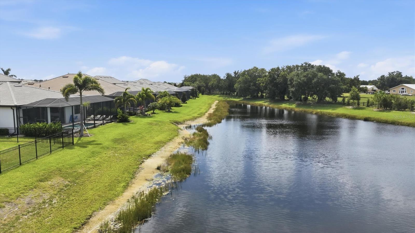 SHOREVIEW - Residential