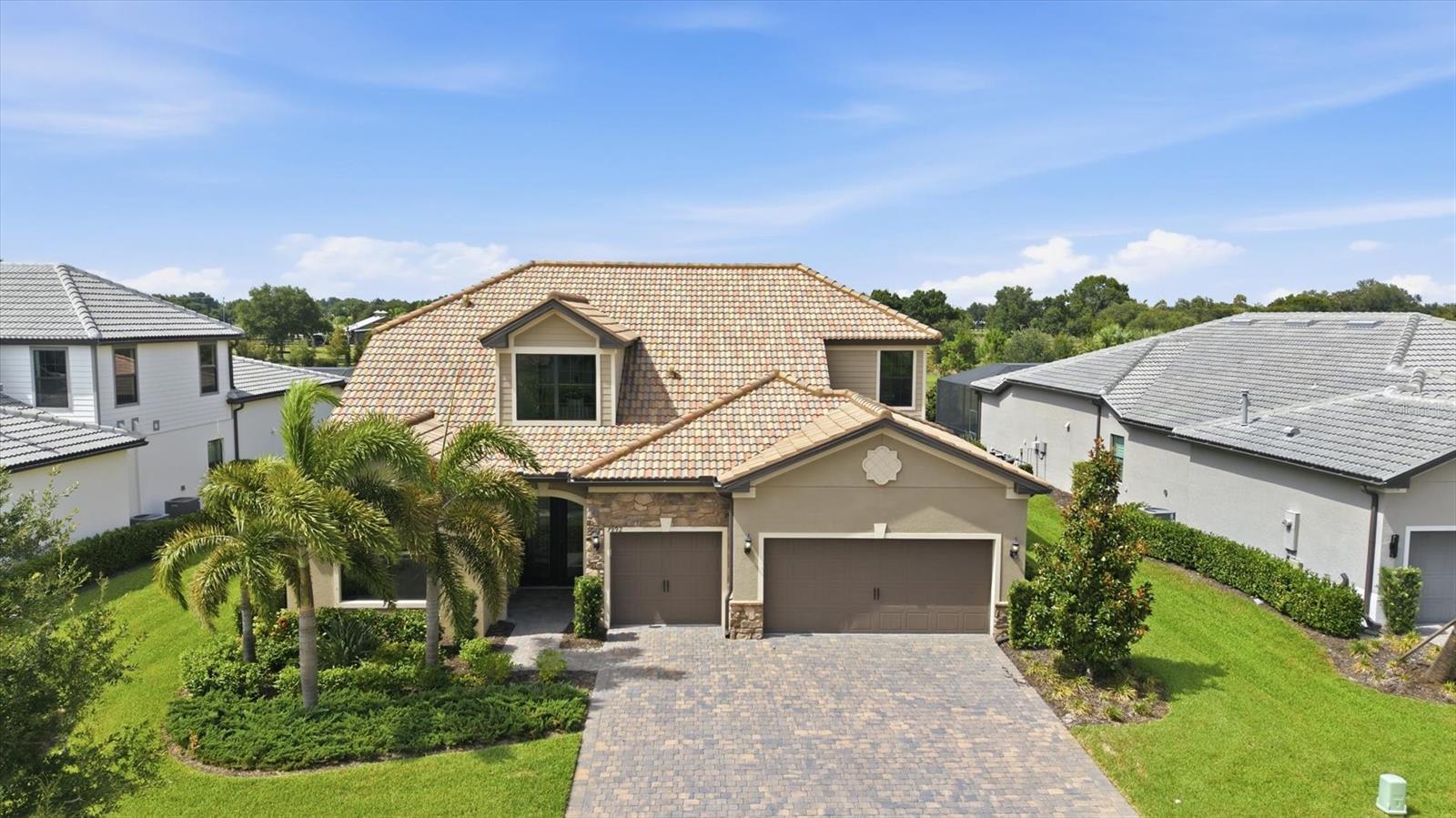 SHOREVIEW - Residential