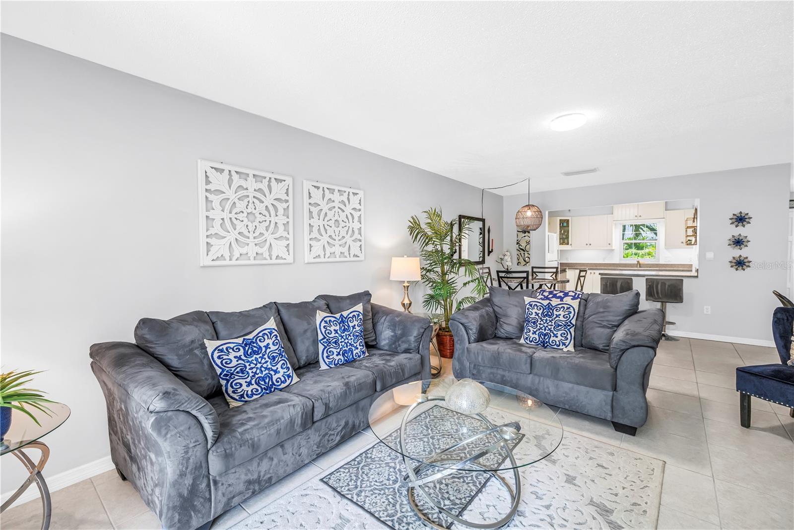 BELLEAIR FOREST - Residential