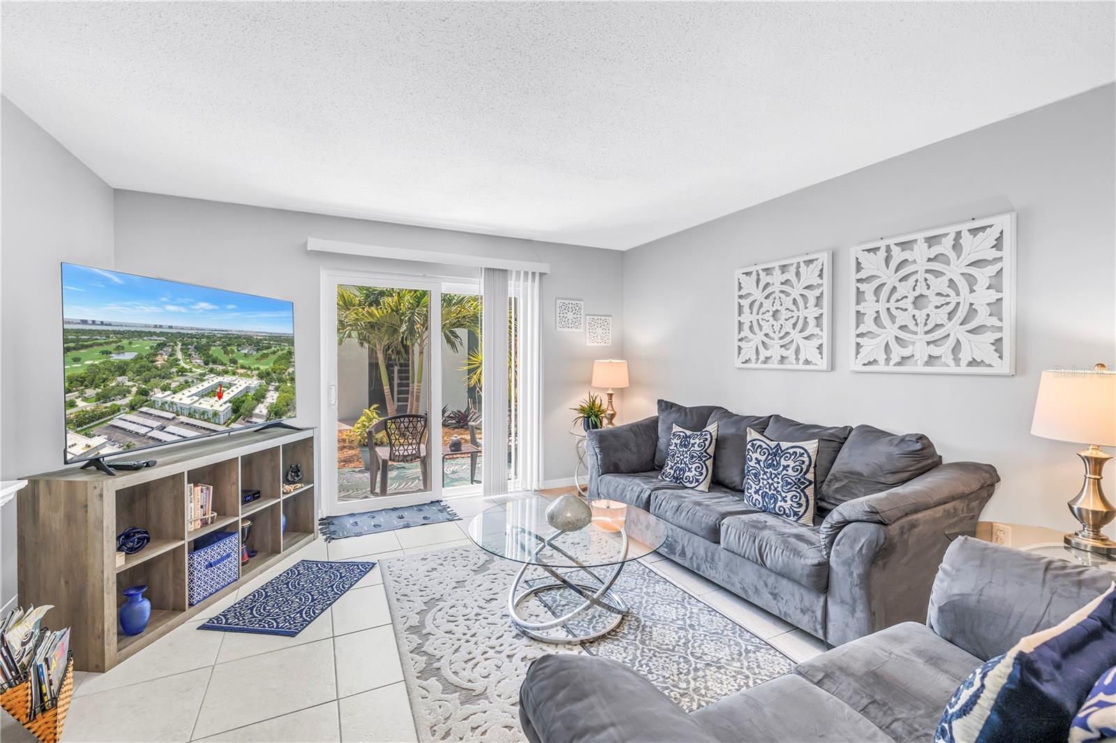 BELLEAIR FOREST - Residential