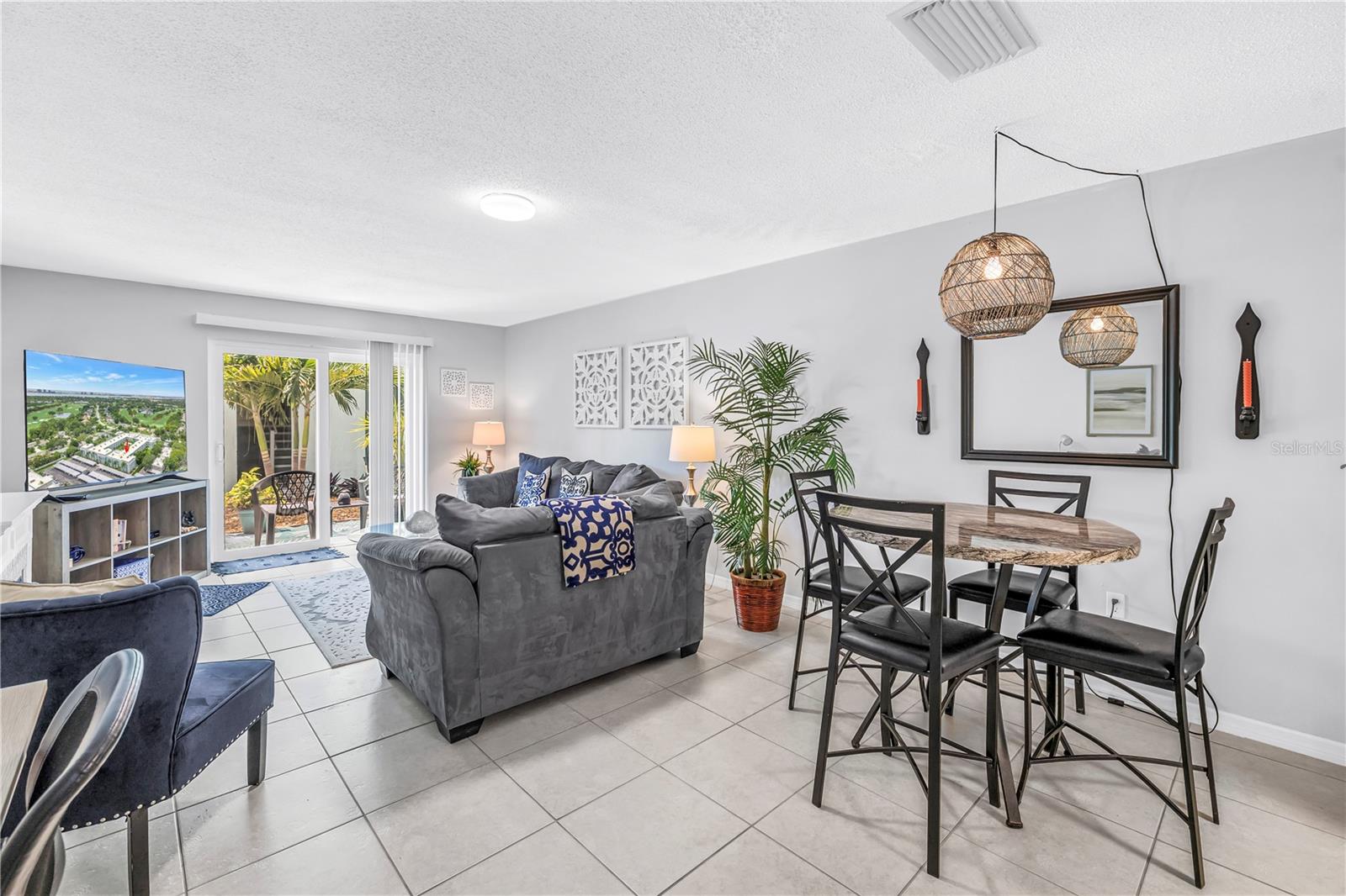 BELLEAIR FOREST - Residential