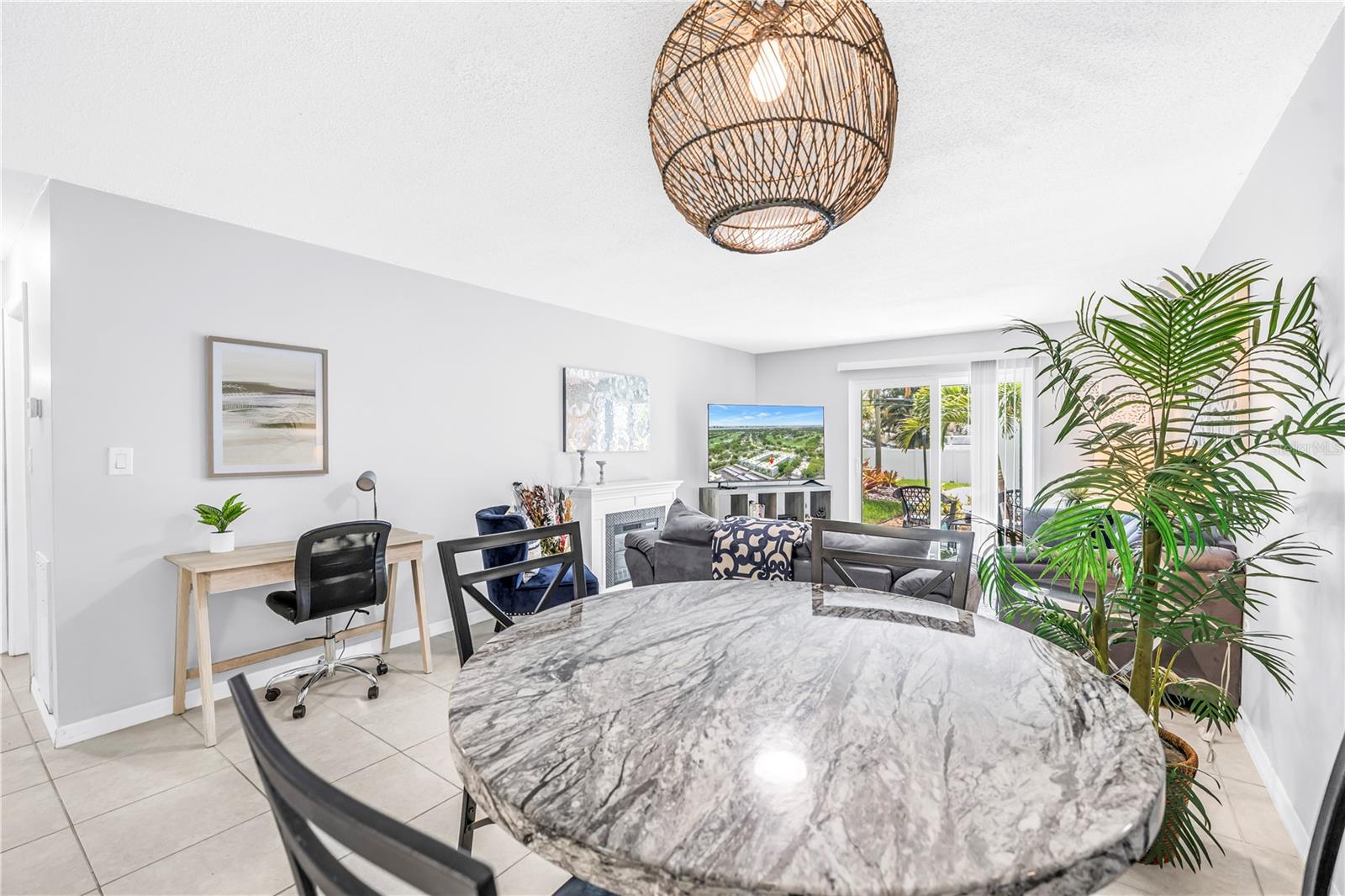 BELLEAIR FOREST - Residential