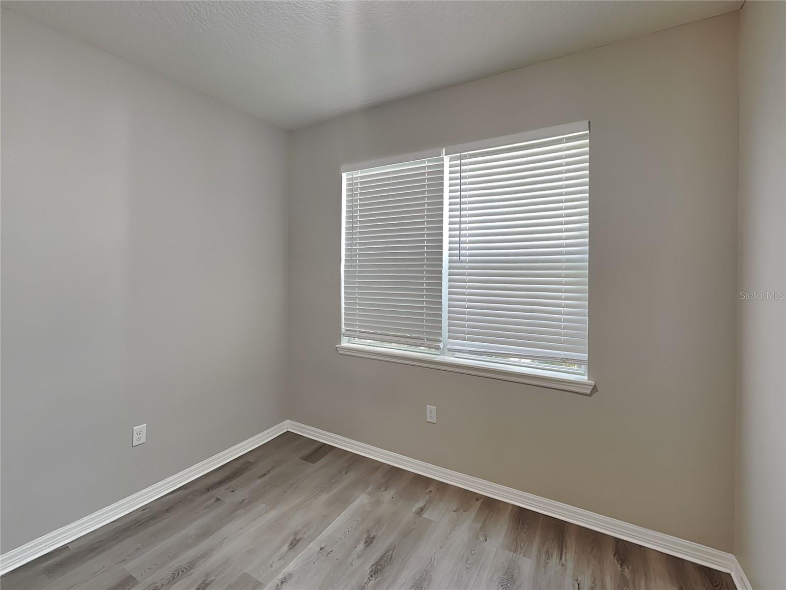 SOUTHERN RIDGE AT ESTATES - Residential