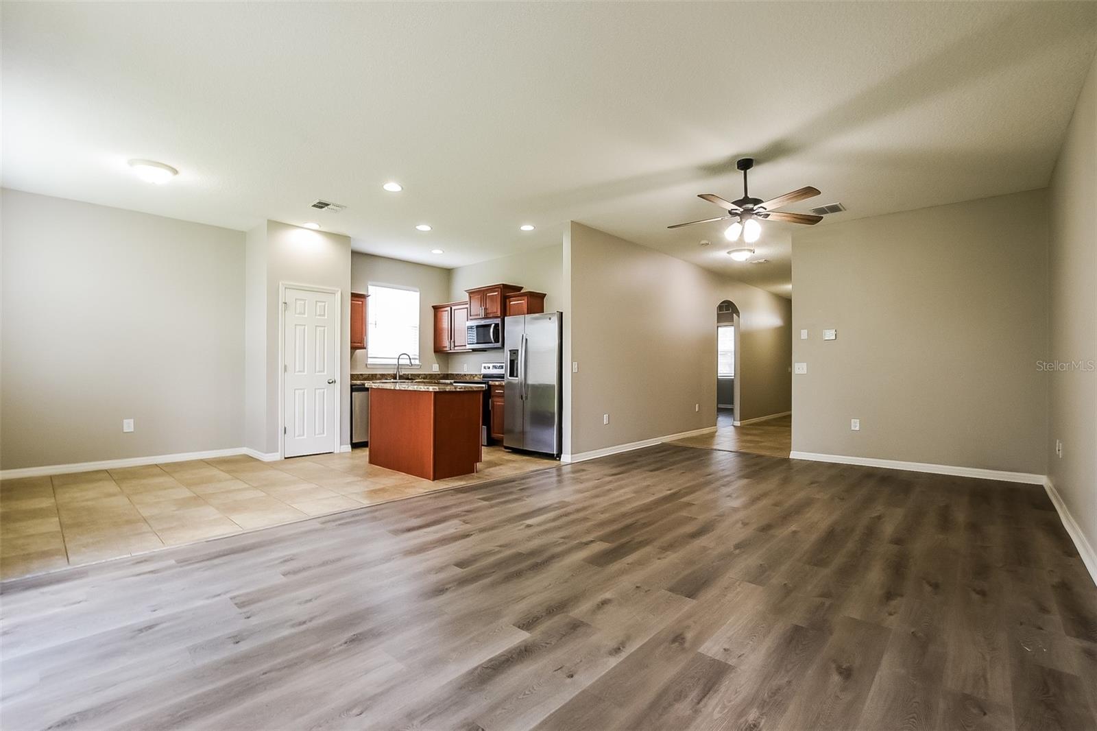 SOUTHERN RIDGE AT ESTATES - Residential