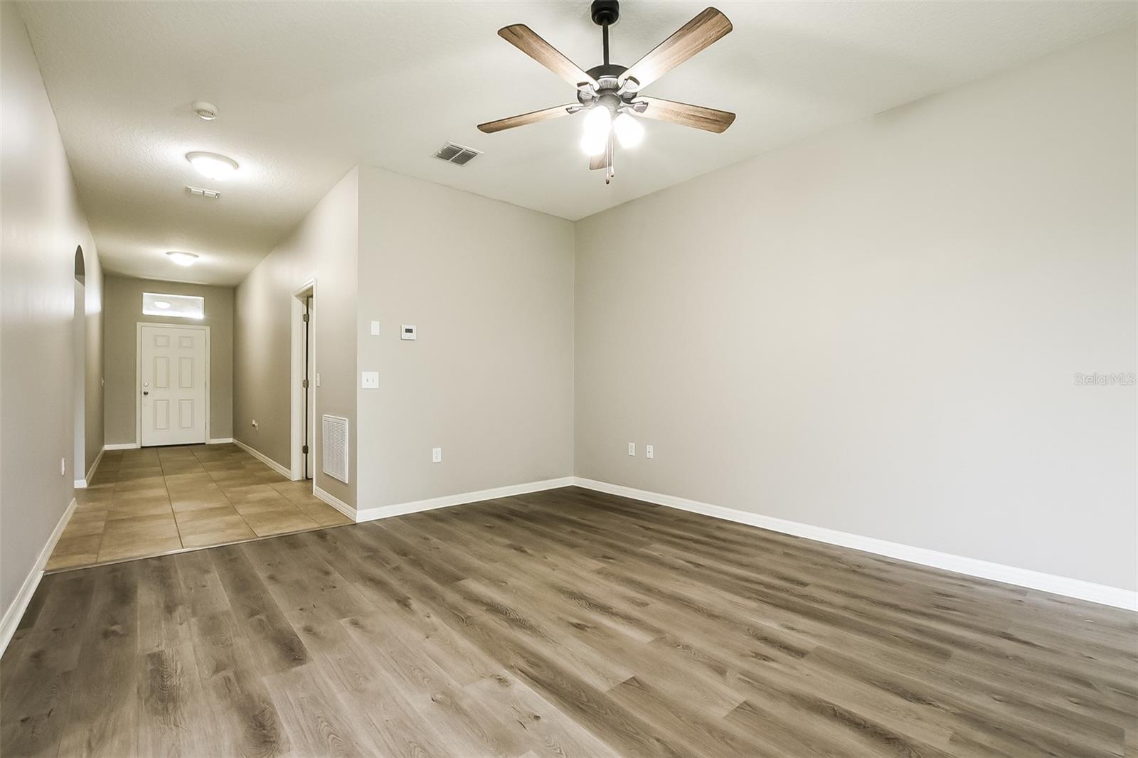 SOUTHERN RIDGE AT ESTATES - Residential