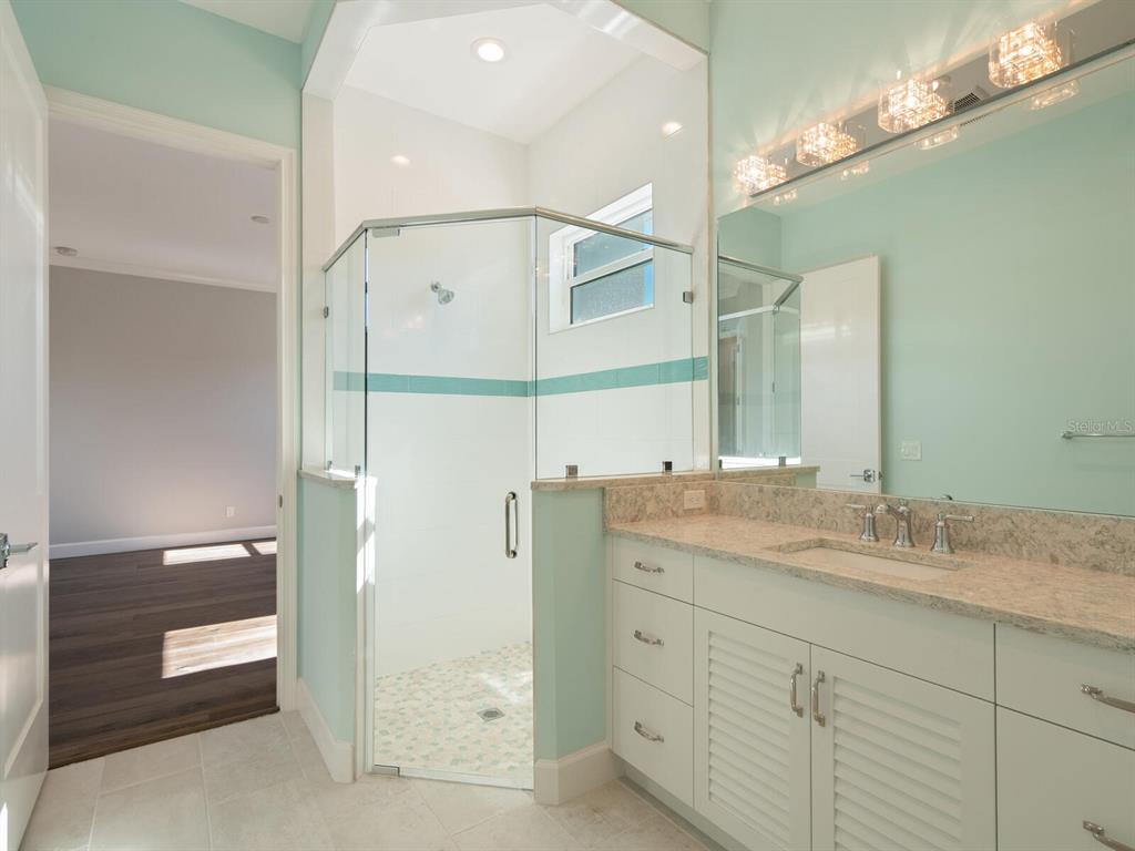OYSTER BAY ESTATES - Residential
