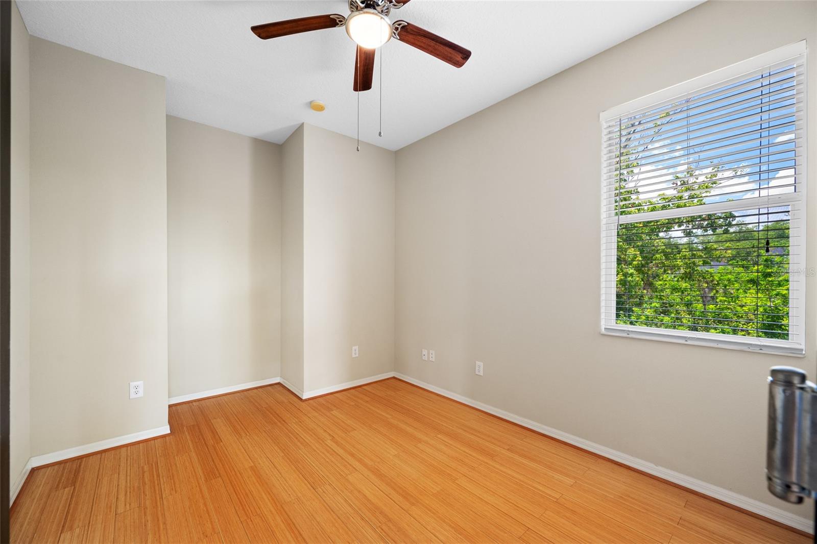 WORTHINGTON AT WEST PARK VILLA - Residential