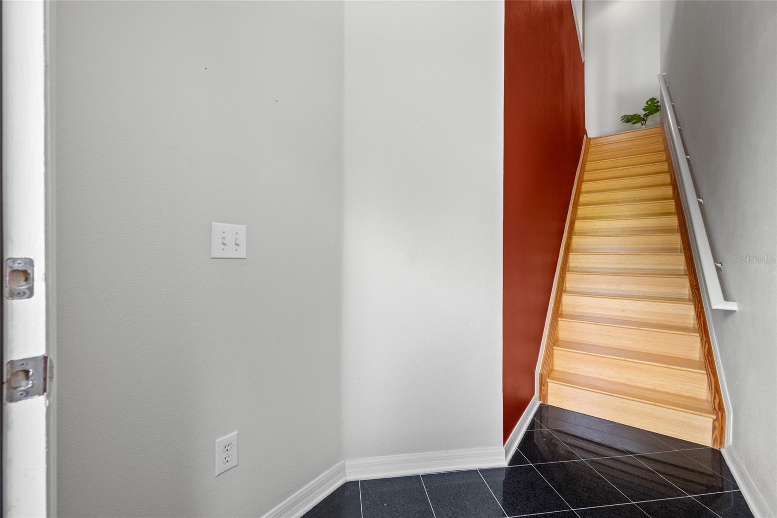WORTHINGTON AT WEST PARK VILLA - Residential