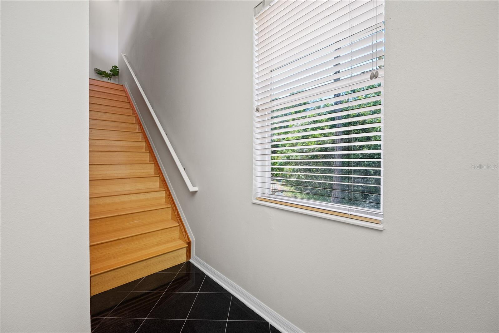 WORTHINGTON AT WEST PARK VILLA - Residential