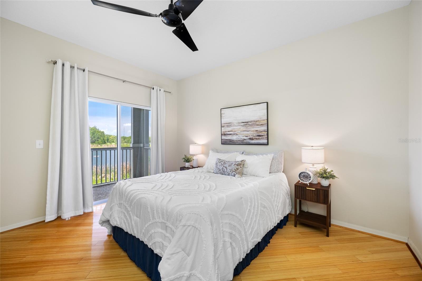 WORTHINGTON AT WEST PARK VILLA - Residential