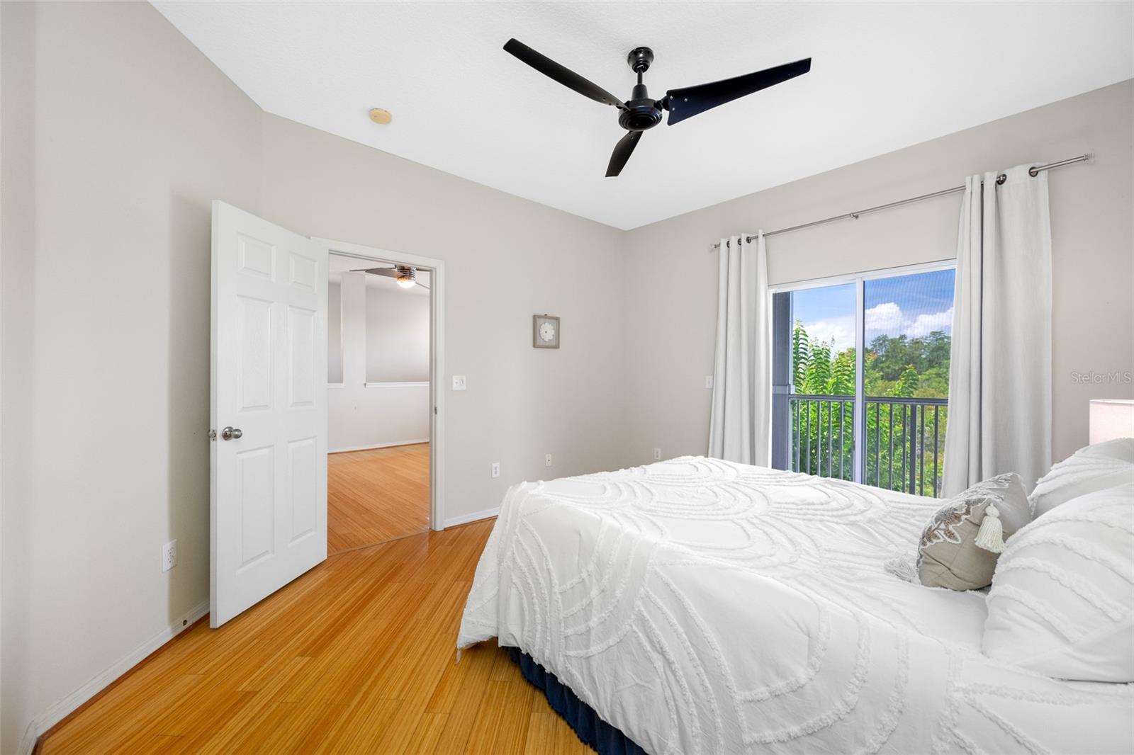 WORTHINGTON AT WEST PARK VILLA - Residential