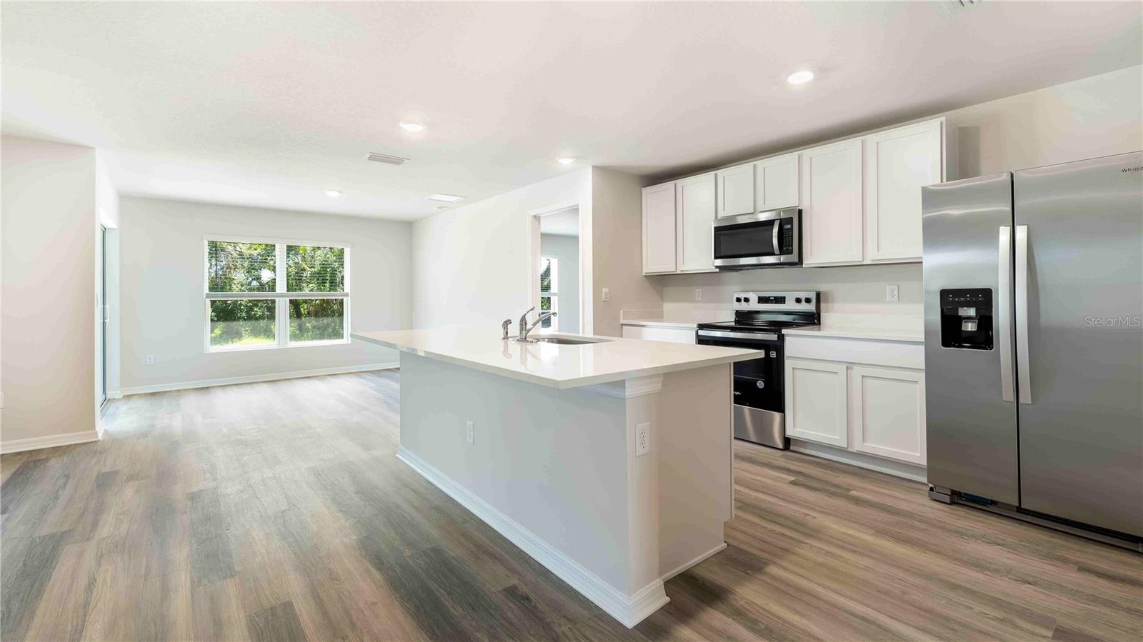 STAR FARMS AT LAKEWOOD RANCH - Residential