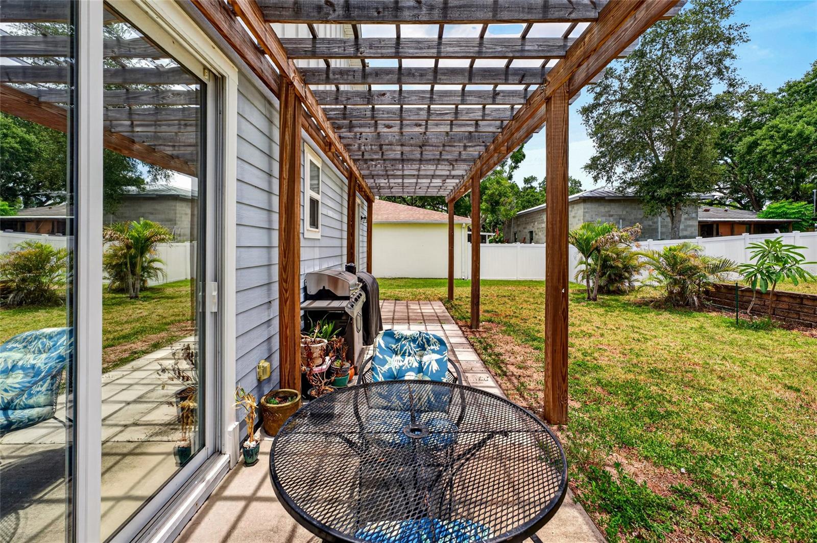 DUNEDIN PINES - Residential