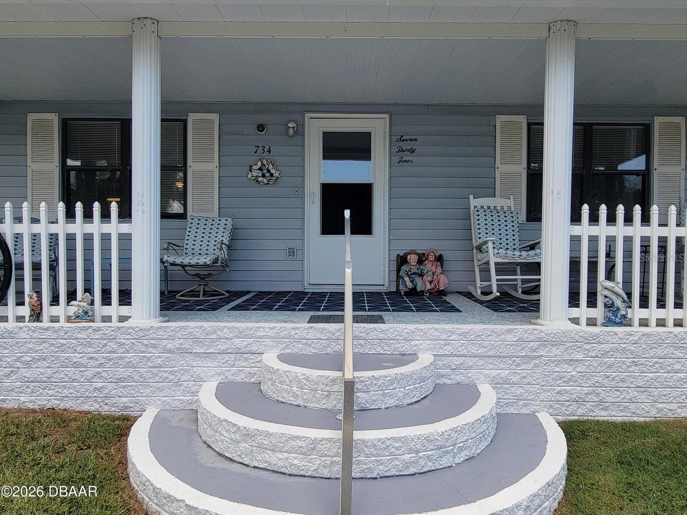 COMMONWEALTH - Residential