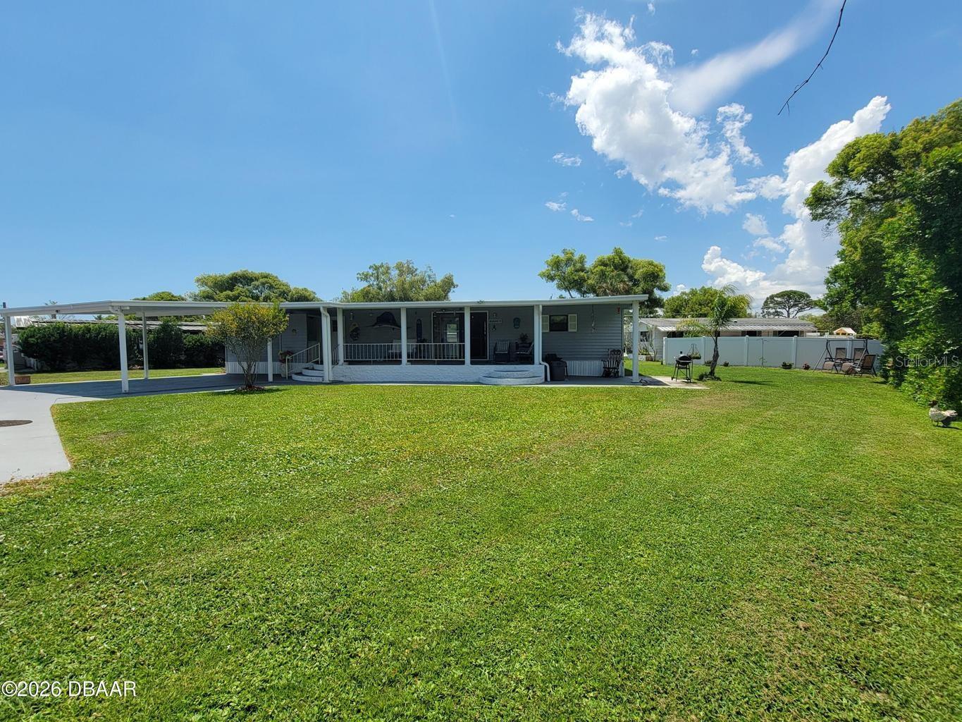 COMMONWEALTH - Residential