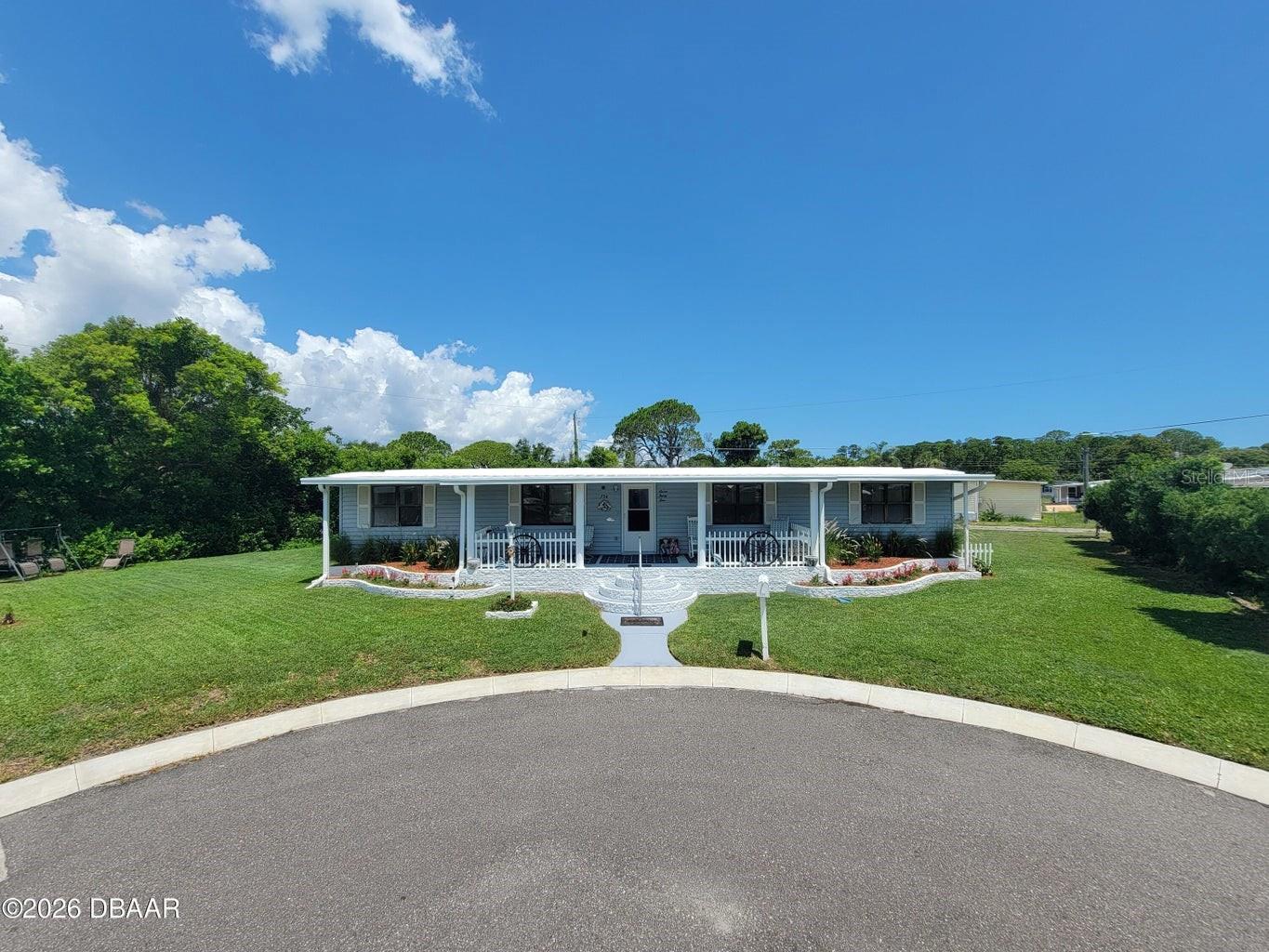 COMMONWEALTH - Residential