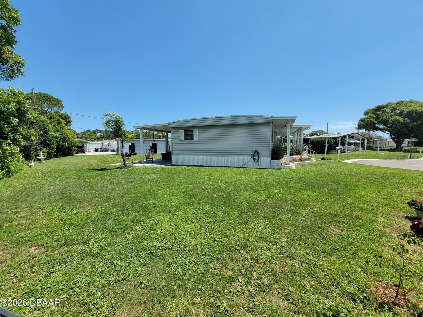 COMMONWEALTH - Residential