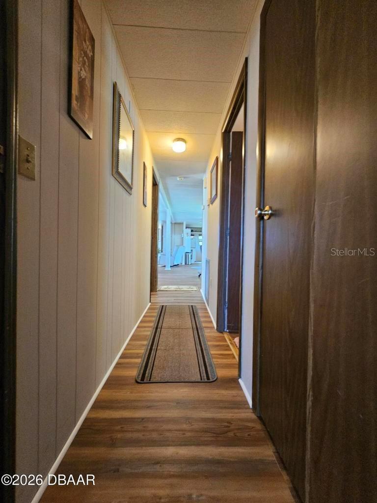 COMMONWEALTH - Residential