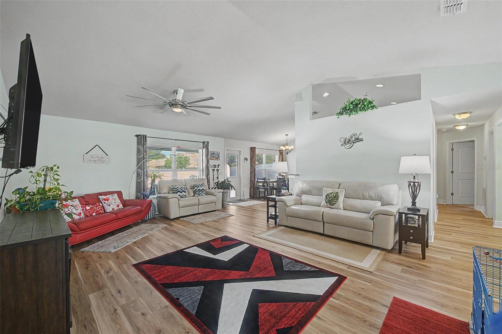 DOVES VIEW - Residential