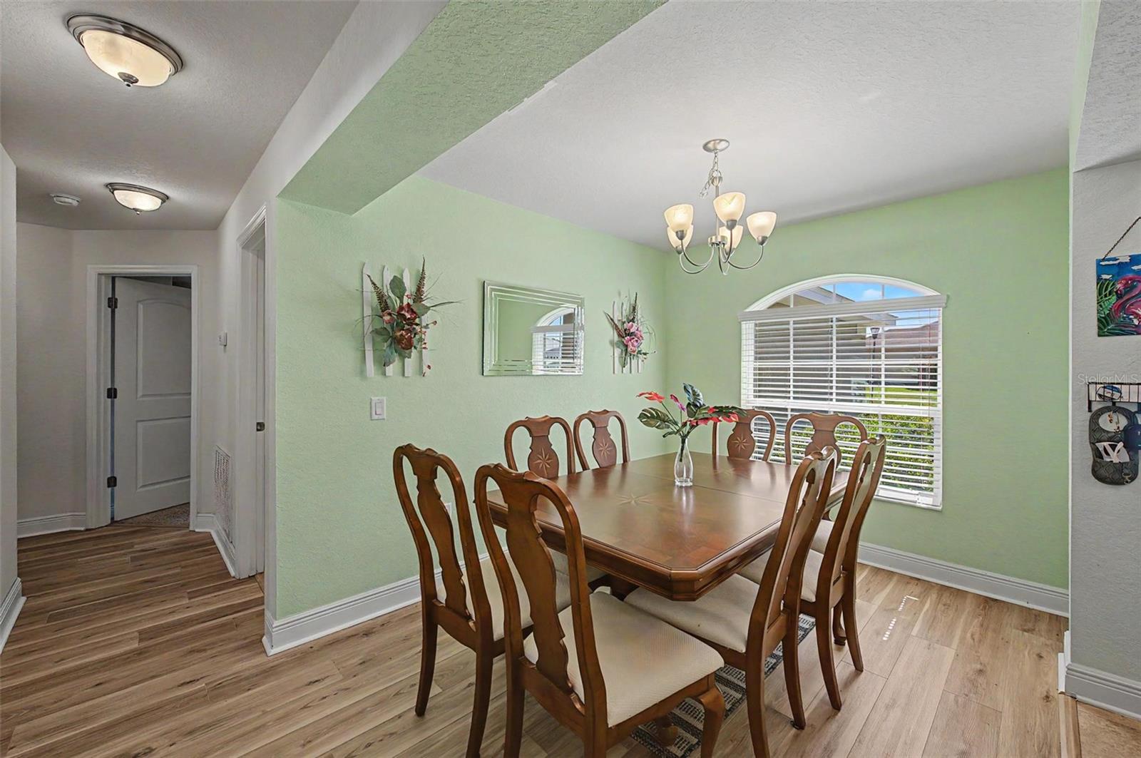 DOVES VIEW - Residential