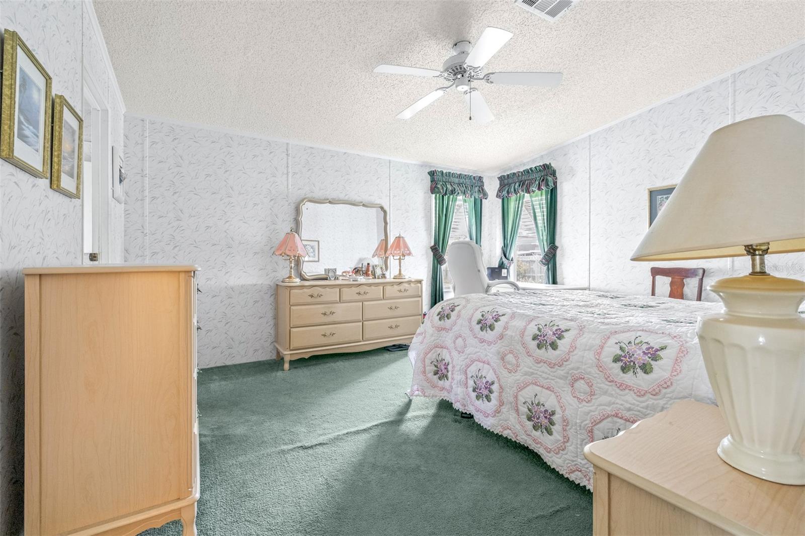 GARDEN GROVE OAKS - Residential