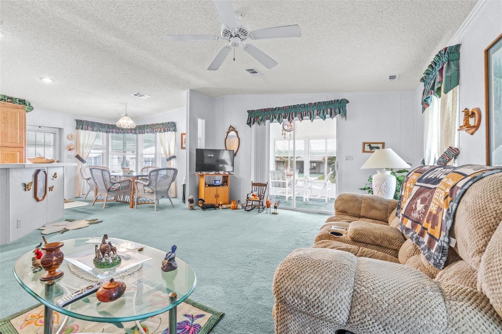 GARDEN GROVE OAKS - Residential