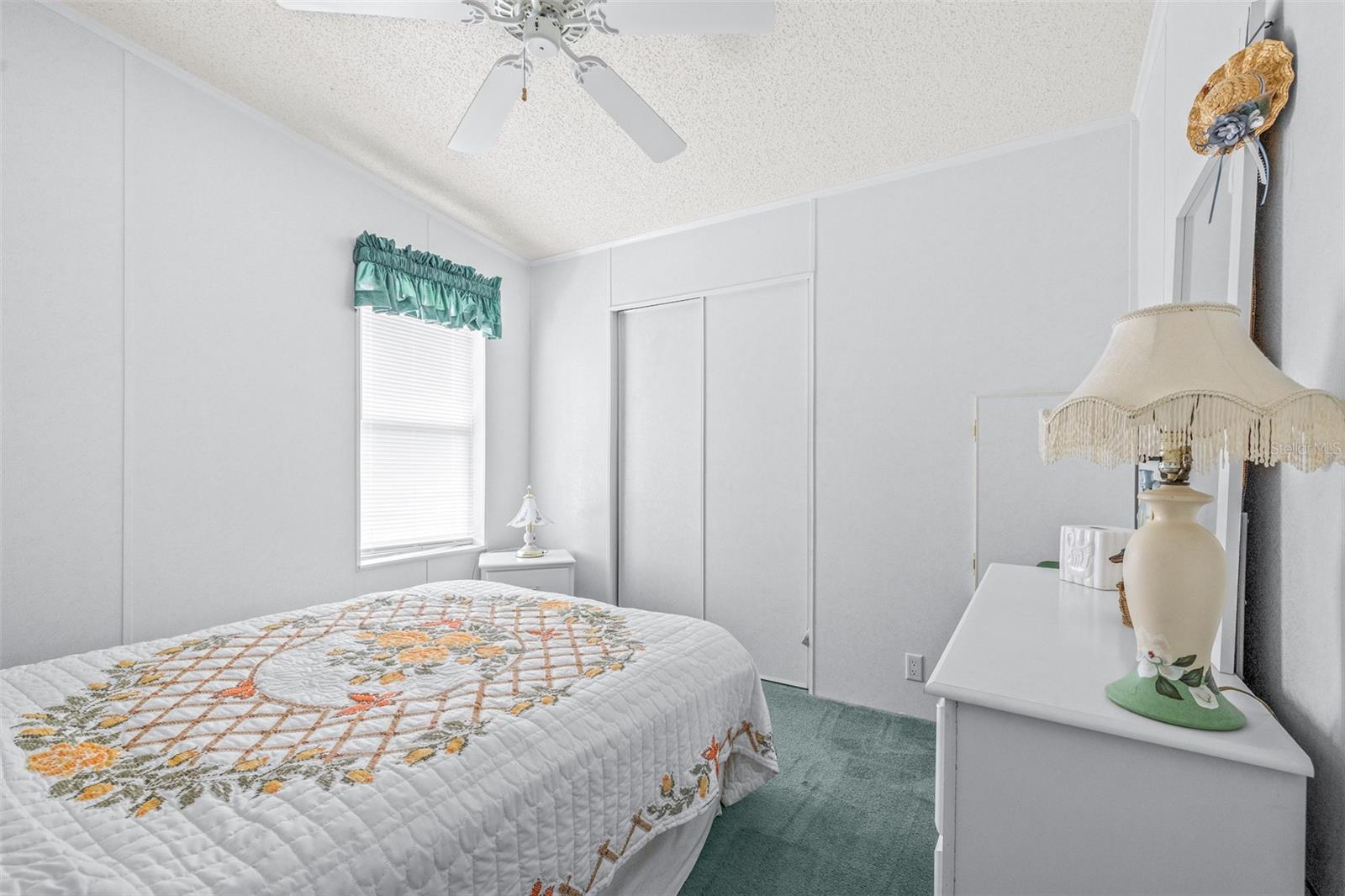 GARDEN GROVE OAKS - Residential