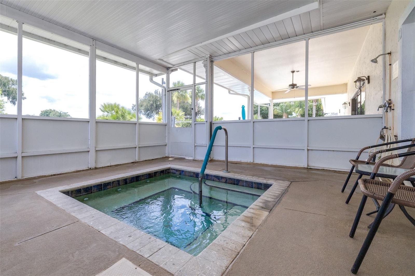 GARDEN GROVE OAKS - Residential