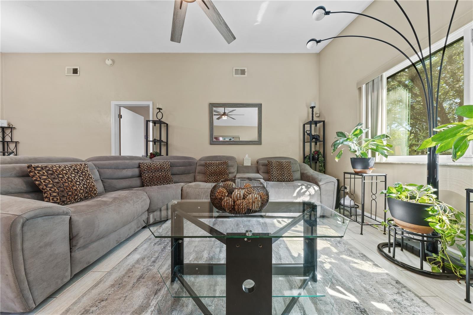 ORANGE CITY TERRACE 4TH ADD - Residential