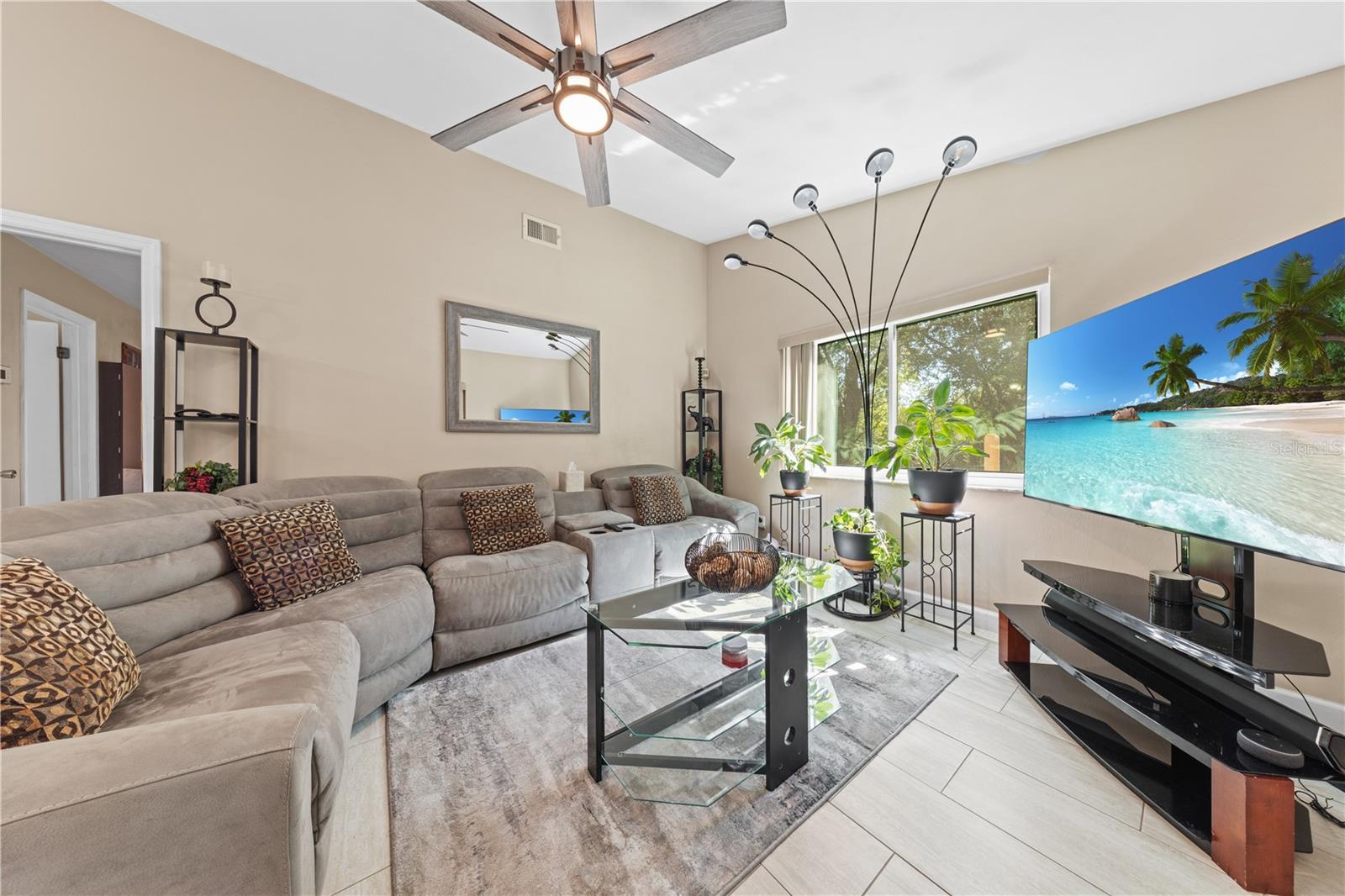 ORANGE CITY TERRACE 4TH ADD - Residential