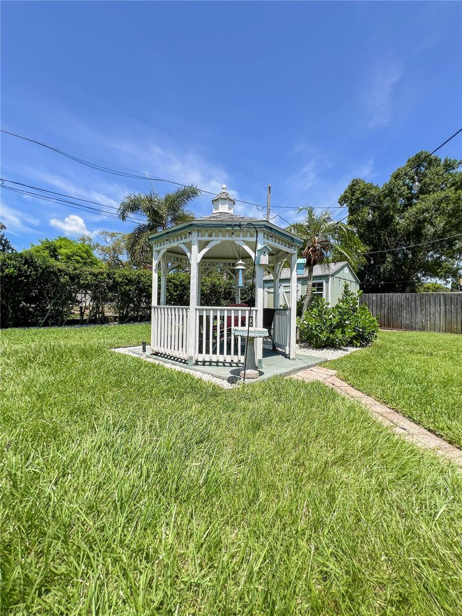 BROOKHILL - Residential