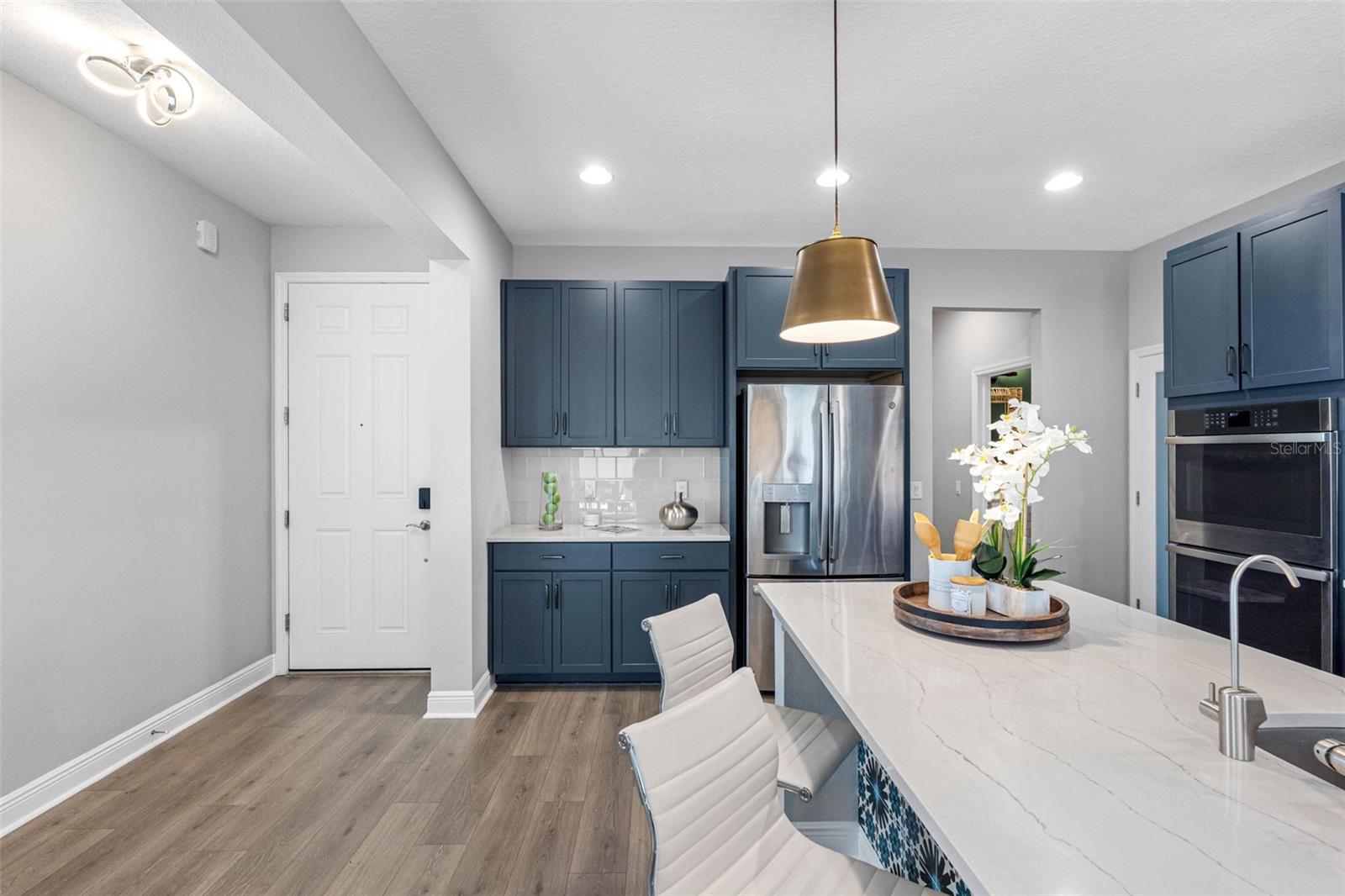 TOWNS AT BELLEAIR GROVE - Residential