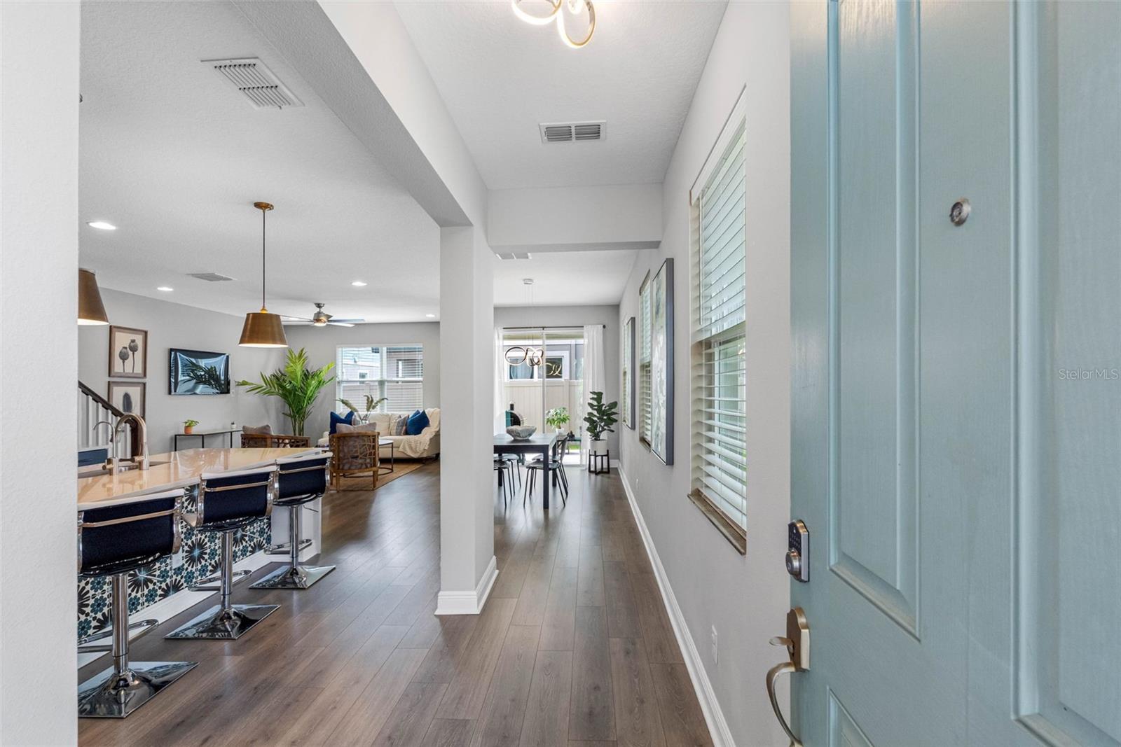TOWNS AT BELLEAIR GROVE - Residential