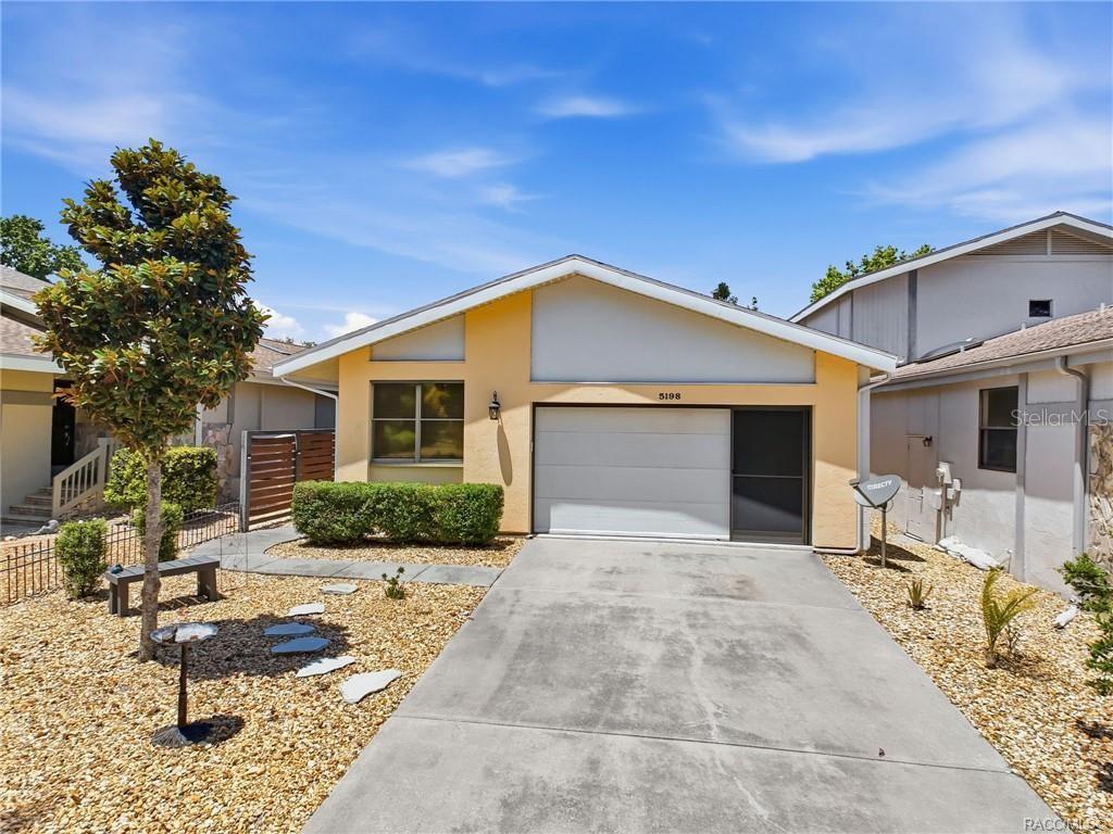 RIVERHAVEN VILLAGE - Residential