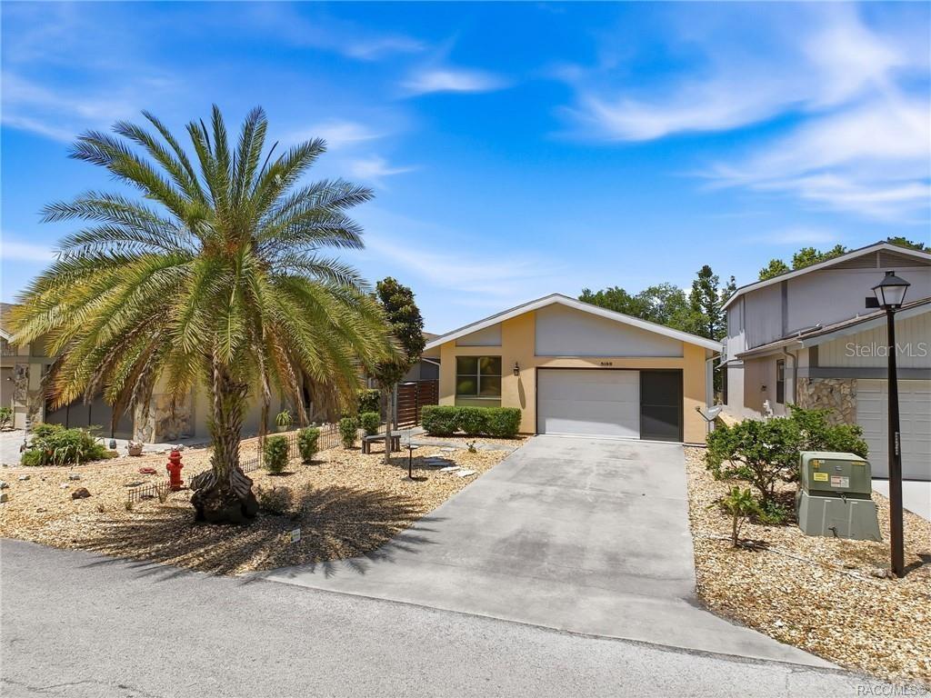 RIVERHAVEN VILLAGE - Residential