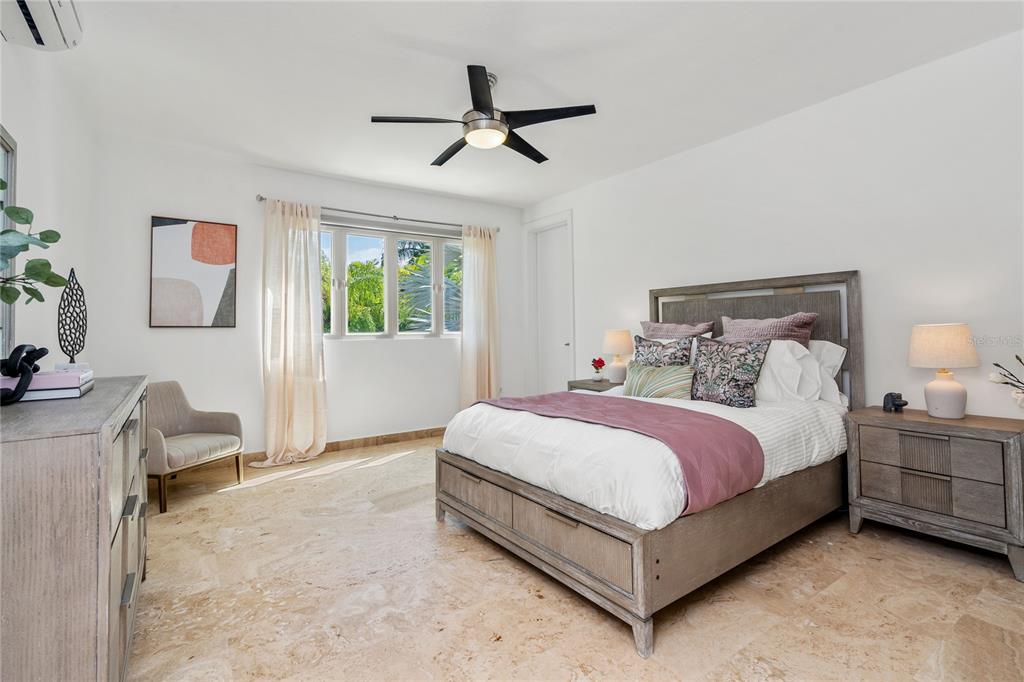 DORADO BEACH EAST - Residential