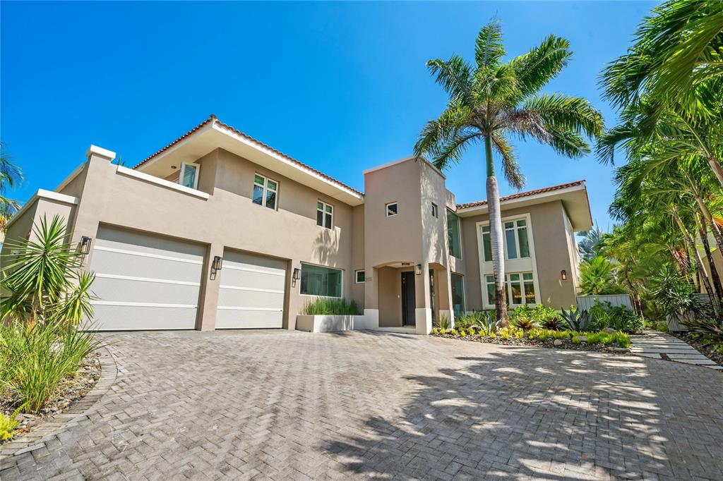 Welcome to 285 Dorado Beach East, a beautifully renovated and expanded Villa Carbia set in the ideal location within the highly desirable Dorado Beach community. Exuding timeless elegance inside and a tropical oasis outside, this transitional home was built in 2013 and features two levels of living spaces spread across 6,000 total square feet.  Newly renovated chef’s kitchen featuring indestructible Neolith countertops and Thermador appliances throughout, including a gas stove, microwave, two sinks with a garbage disposal, and fully integrated refrigerator, freezer, two dishwashers, separate ice maker, and wine fridge.  The open layout allows easy flow between the kitchen, the family room, and the formal dining and living areas, all of which open up to the lush landscaped backyard highlighting the resort-style, heated pool with hot tub and waterfall.  There is plenty of space to entertain inside and out making this the perfect entertainer’s home.  Additionally, this home features 5 large en-suite bedrooms (4 upstairs, 1 downstairs), a half bathroom, a spacious laundry room, plenty of storage closets, and an attached two-car garage.  Included is a new 22kw generator with two propane tanks and a 600-gallon water cistern. 

Dorado Beach East is a beach-side community located inside Dorado Beach, A Ritz-Carlton Reserve Resort & Golf Club, situated on a 1,400-acre reserve.  Experience the epitome of luxury resort living at one of only five Ritz-Carlton Reserve properties in the world with the San Juan city nightlife only 35-minutes away.