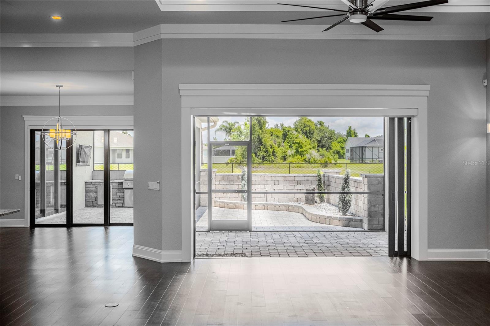HALLAM PRESERVE EAST - Residential