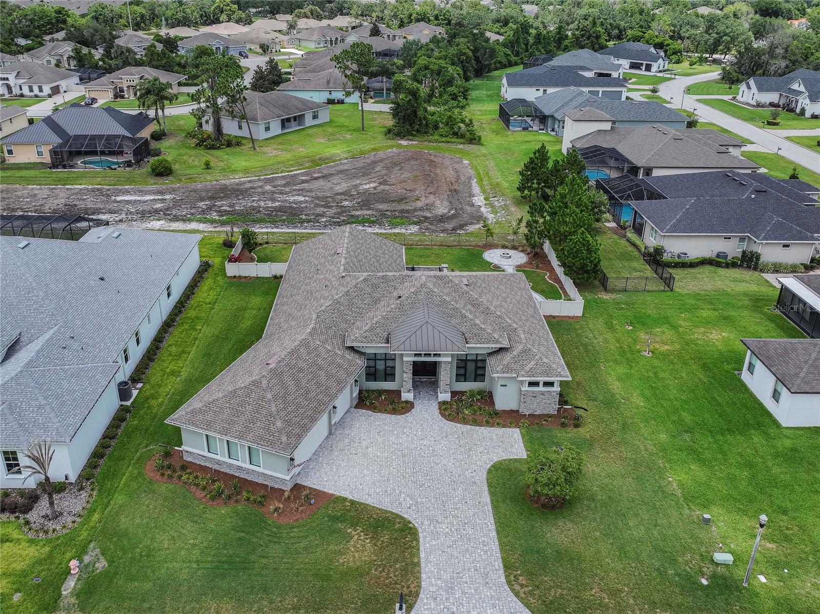 HALLAM PRESERVE EAST - Residential