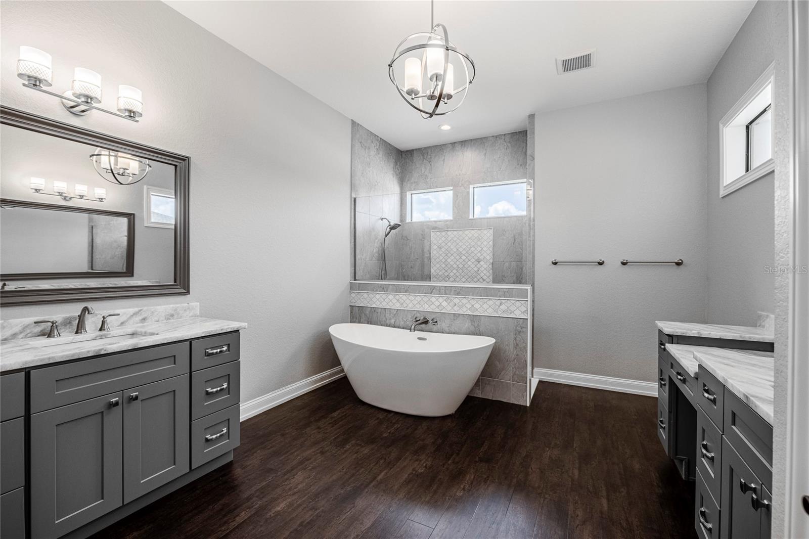 HALLAM PRESERVE EAST - Residential