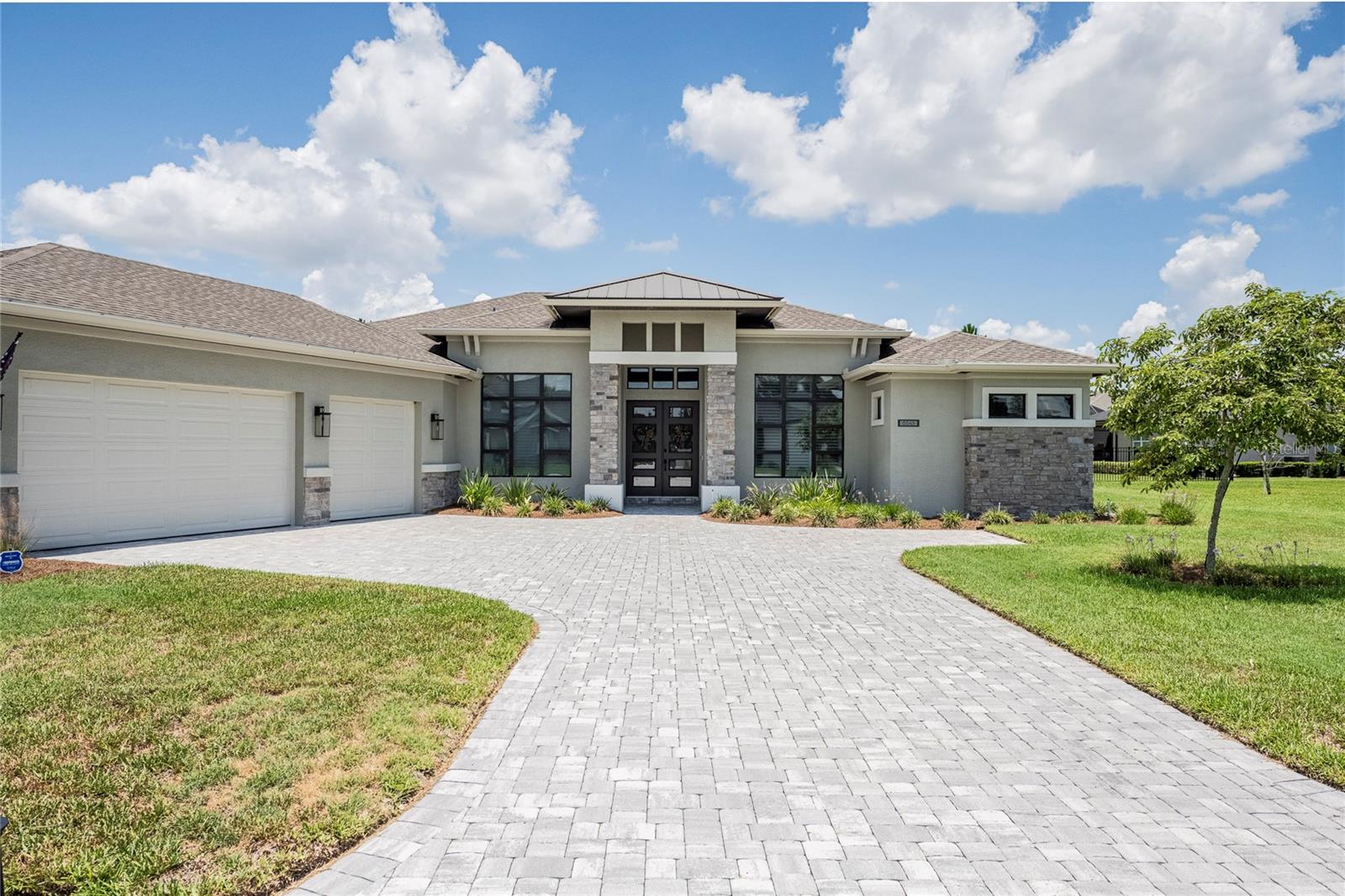 HALLAM PRESERVE EAST - Residential